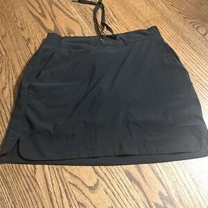 🌿Athleta athletic women’s skirt, black solid, size 0🌿